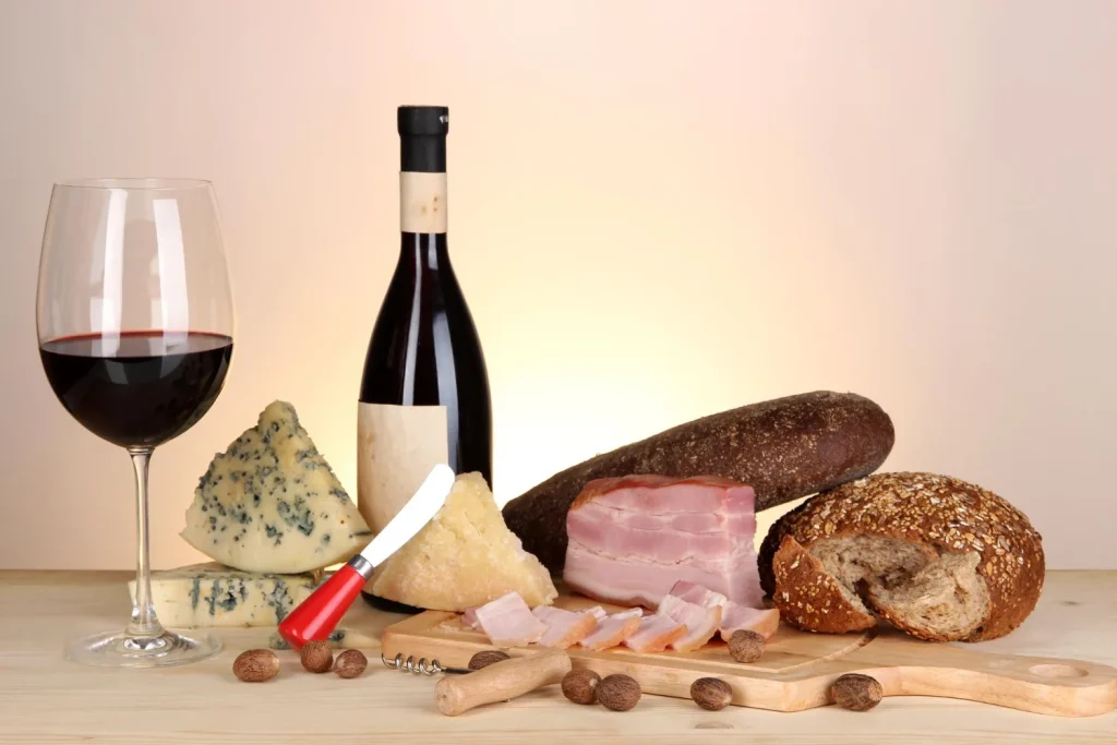 mesa con productos gourmet